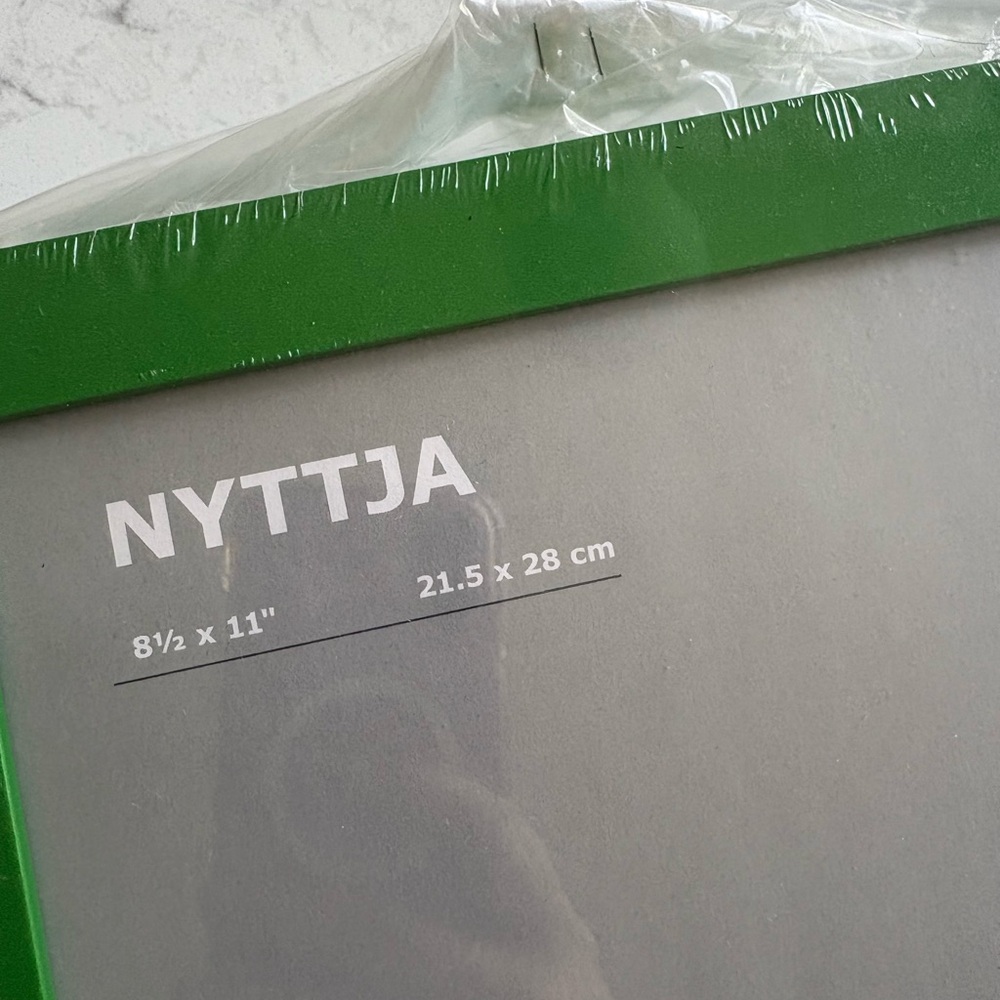 IKEA Green and White A4 Frame Set of 12 - Picture 2 of 8